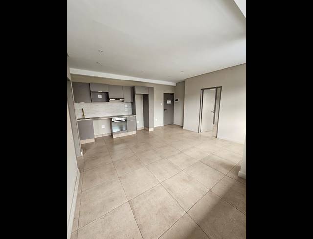 2 BEDROOM APARTMENT FOR SALE IN SANDOWN